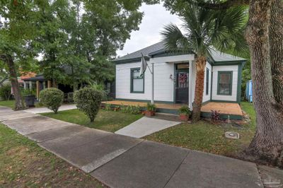 409 N 6th Ave, House other with 3 bedrooms, 1 bathrooms and null parking in Pensacola FL | Image 2