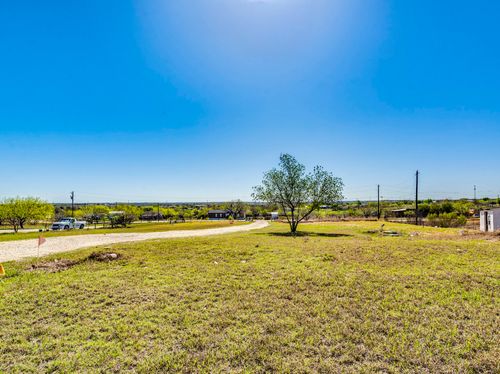 251 Twisted Crk, Kyle, TX, 78640-4545 | Card Image