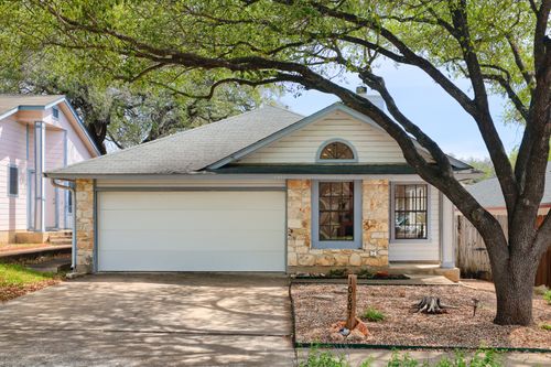 10607 N Platt River Dr, Austin, TX, 78748-2351 | Card Image