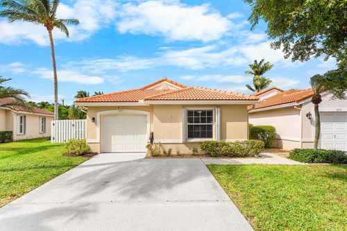 7297 Burgess Dr, Lake Worth, FL, 33467-7520 | Card Image