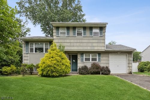 46 Hemlock Ter, Springfield, NJ, 07081-2406 | Card Image