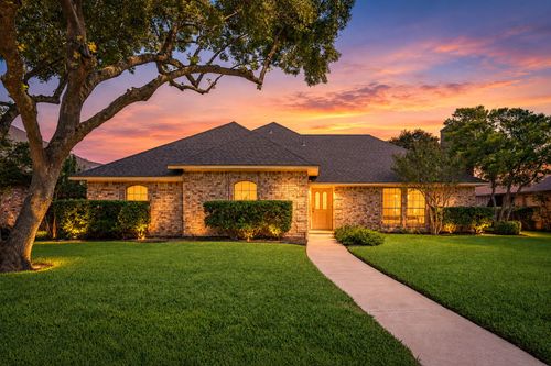 907 Rush Creek Dr, Allen, TX, 75002-2310 | Card Image