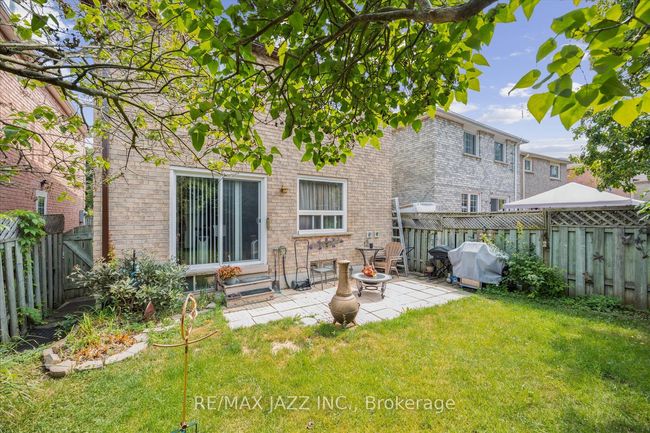 24 Large Cres, House other with 3 bedrooms, 3 bathrooms and 1 parking in Ajax ON | Image 24