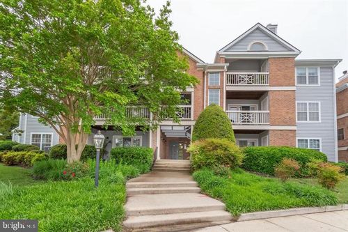 b-7504 Ashby Ln, ALEXANDRIA, VA, 22315-5207 | Card Image