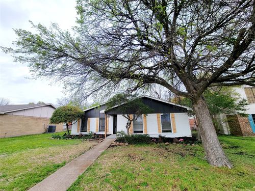 4636 Gleneagle St, Mesquite, TX, 75150-1965 | Card Image
