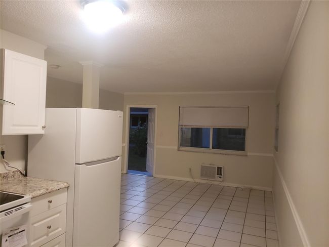 APT-3 - 731 Nw 1 St Ave, Home with 1 bedrooms, 1 bathrooms and null parking in Fort Lauderdale FL | Image 4