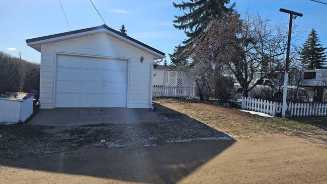 200 Lucknow Street, Home with 2 bedrooms, 1 bathrooms and 1 parking in Veteran AB | Image 7