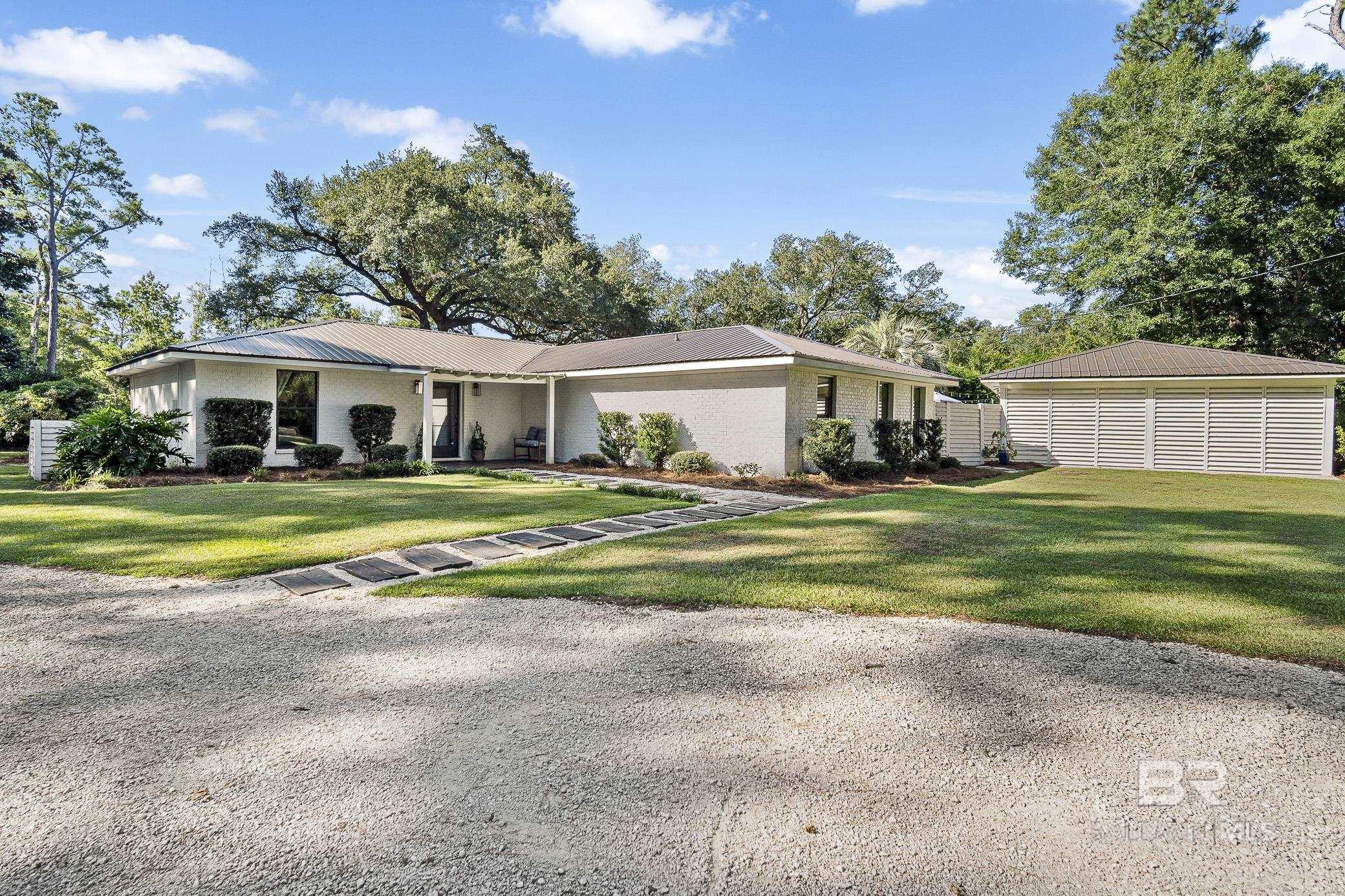 Pecan Dr, Fairhope, AL 36532