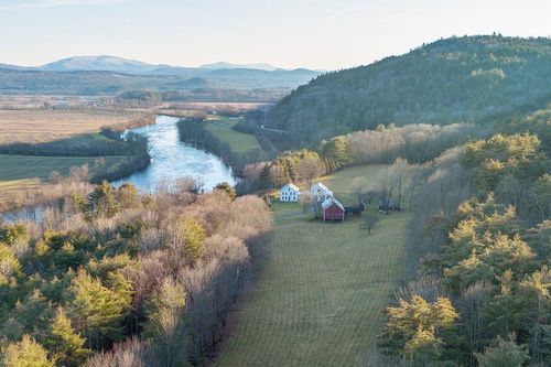 2296 Route 5 N, Wells River, VT, 05081 | Card Image