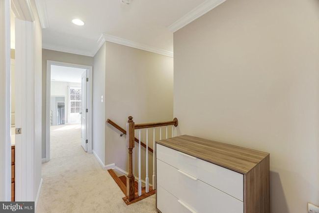 22862 Chestnut Oak Ter, Townhouse with 3 bedrooms, 4 bathrooms and null parking in STERLING VA | Image 32