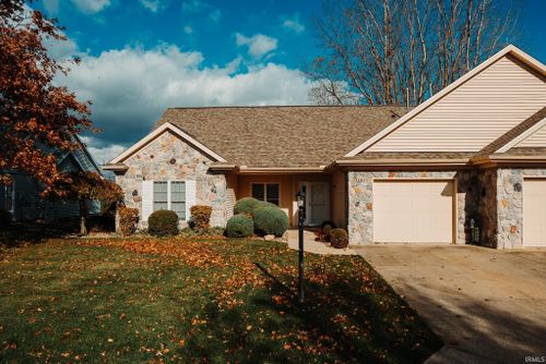 1311 Orchard Ln, Shipshewana, IN, 46565-8726 | Card Image