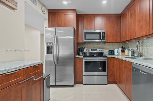 apt-102-13810 Sw 112th St, Miami, FL, 33186-3211 | Card Image