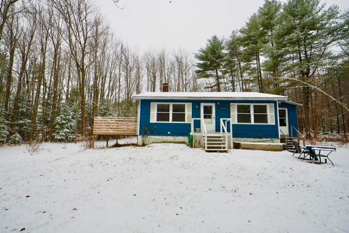 38 Del Chadbourne Road, Bridgton, ME, 04009 | Card Image
