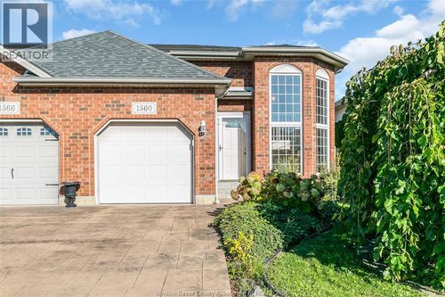 1560 Lovell Crescent, Lasalle, ON, N9H2M8 | Card Image