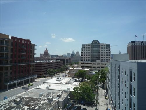 a-806-1800 Lavaca St, Austin, TX, 78701-1336 | Card Image