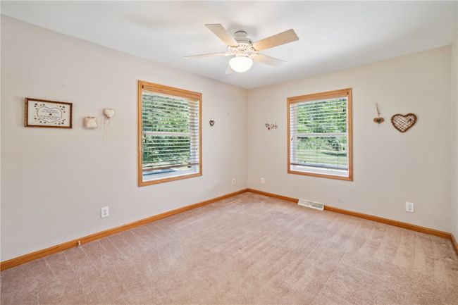 452 Upper Service Rd, House other with 3 bedrooms, 3 bathrooms and 8 parking in Hookstown PA | Image 33