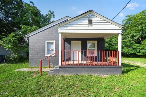 425 Henry St, Rocky Mount, NC, 27803-2827 | Card Image
