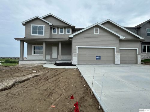 21427 Y St, Elkhorn, NE, 68022-5515 | Card Image