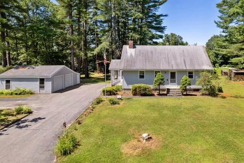 5 Estey Dr, Londonderry, NH, 03053-4047 | Card Image