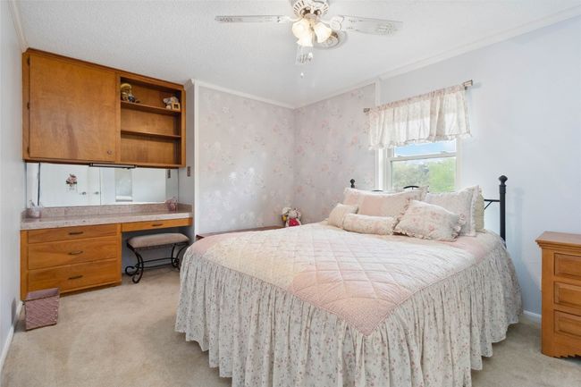 275 Saegert Rd, House other with 4 bedrooms, 2 bathrooms and 4 parking in Paige TX | Image 23