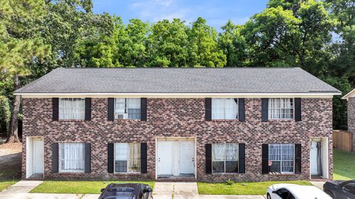 105 Magwood Dr, Summerville, SC, 29485-4629 | Card Image