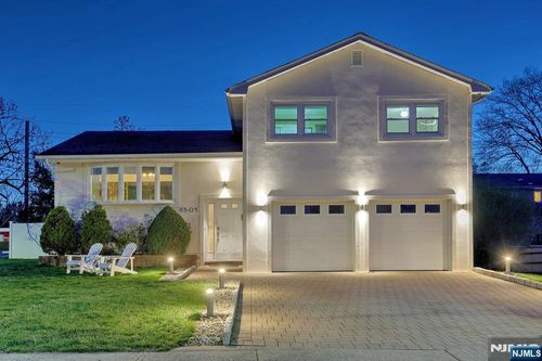 41-01 Geiger Pl, Fair Lawn, NJ, 07410-5705 | Card Image