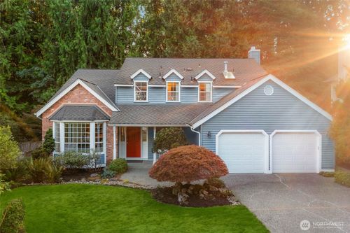13815 176th Pl Ne, Redmond, WA, 98052-1209 | Card Image