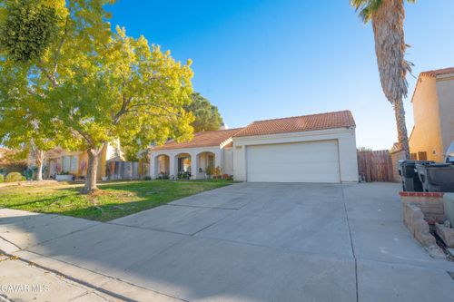 5038 Adobe Dr, Palmdale, CA, 93552-3243 | Card Image
