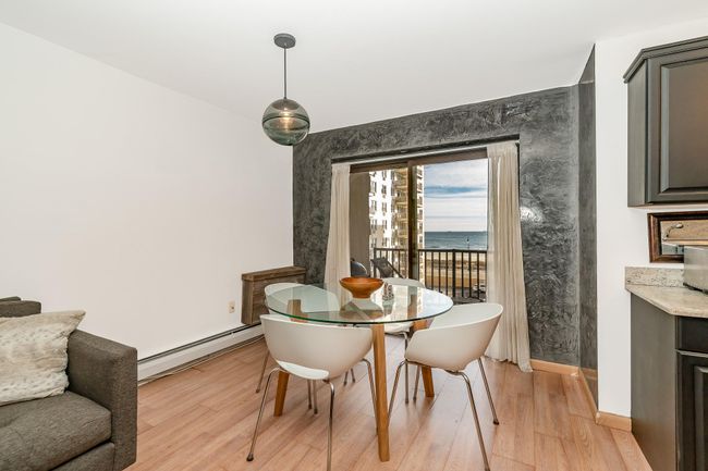 Dining area with sliders to terrace | Image 10