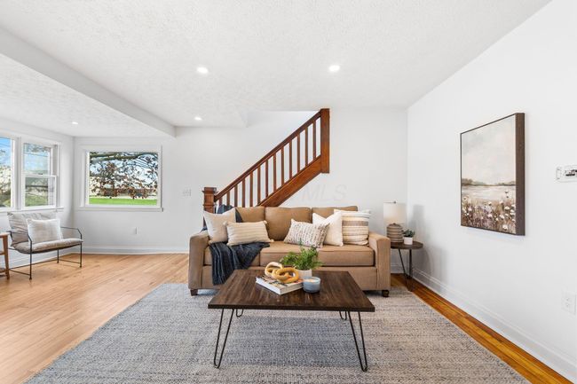 206 W Columbus St, House other with 4 bedrooms, 2 bathrooms and null parking in Lithopolis OH | Image 5
