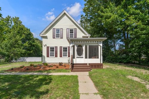 27 Page St, Avon, MA, 02322-1318 | Card Image