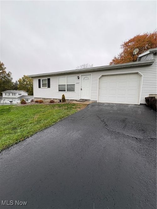 unit-a-1182 S Lincoln Ave, Salem, OH, 44460-3755 | Card Image