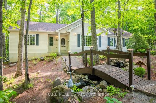 37 Boyd Cres, Oro Medonte, ON, L0K1N0 | Card Image