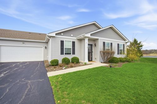 1838-1838 Southern Cir, Pingree Grove, IL, 60140-8725 | Card Image