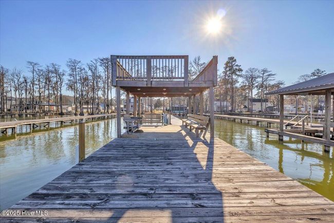 COMMUNITY PIER | Image 32
