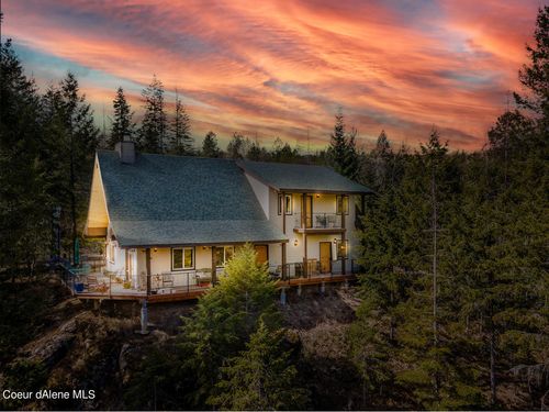 762 Geenen Rd, Cocolalla, ID, 83813-9705 | Card Image