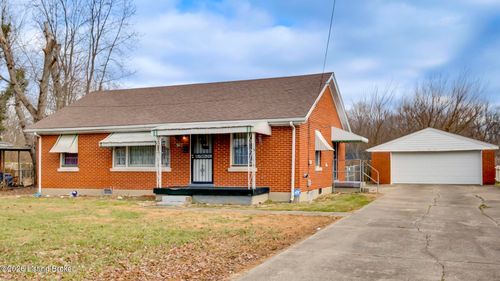 5413 Bungalow Dr, Louisville, KY, 40258-3901 | Card Image