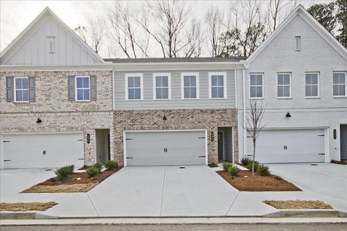 697 Sandstone Dr, Lawrenceville, GA, 30043 | Card Image
