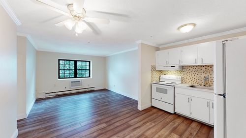 apt-5-21 Myrtle St, Malden, MA, 02148-4439 | Card Image