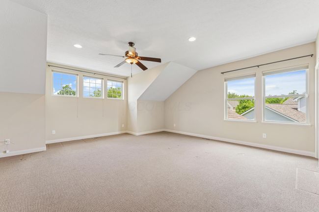6715 Clear Creek Loop, House other with 3 bedrooms, 3 bathrooms and null parking in Powell OH | Image 44