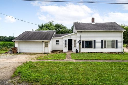 50 Prospect St, Seville, OH, 44273-9767 | Card Image