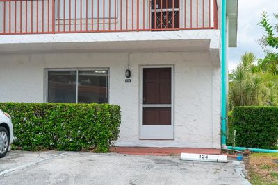 124 - 400 El Camino Drive, Condo with 2 bedrooms, 1 bathrooms and null parking in Winter Haven FL | Image 1