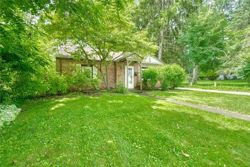 165 Penhurst Rd, Brighton, NY, 14610-2748 | Card Image