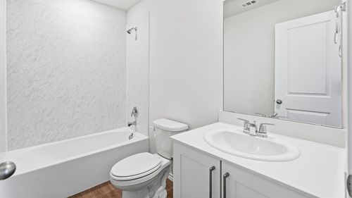 1907 Glory Drive, Bonham, TX, 75418 | Card Image