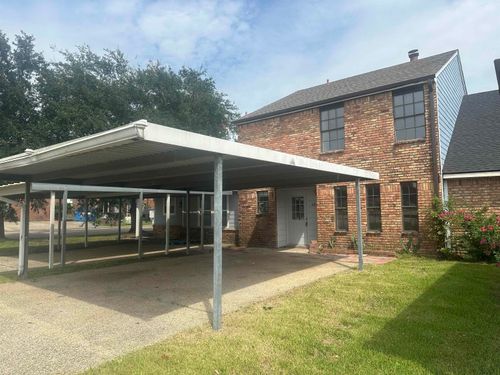 6840 25th St, Groves, TX, 77619-5769 | Card Image