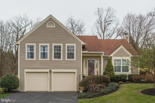 13504 Union Village Cir, CLIFTON, VA, 20124-2303 | Card Image