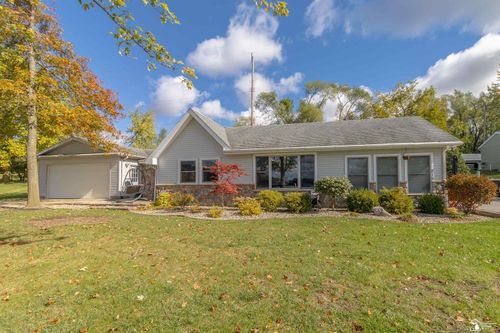 215 Little Stoney Lk, Brooklyn, MI, 49230-9041 | Card Image