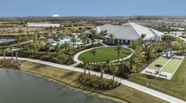 Esplanade at Wiregrass Ranch | Image 18