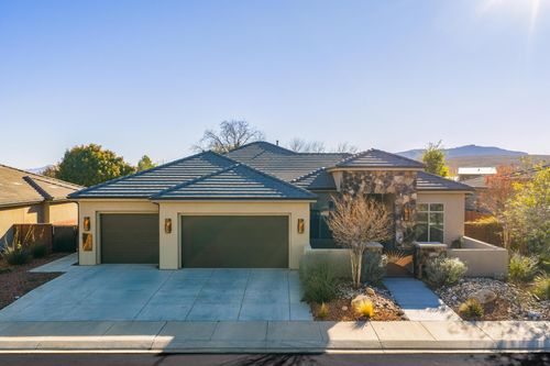 463 W Cougar Way, Ivins, UT, 84738-5403 | Card Image