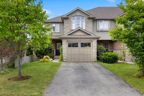 71 Vaughan St, Guelph, ON, N1G0B3 | Card Image